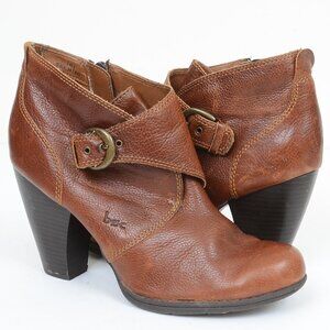 BOC Born Concept Remmel Leather Buckles Ankle Boots Shoes Womens Size 9